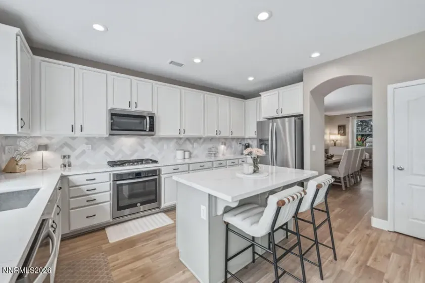 320 Sondrio, Reno, Nevada 89521, 4 Bedrooms Bedrooms, ,3 BathroomsBathrooms,Residential,Residential,Sondrio,0,260009480
