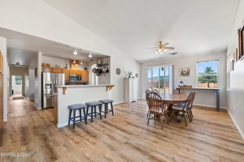 3972 Kettle Rock, Reno, Nevada 89508, 4 Bedrooms Bedrooms, ,3 BathroomsBathrooms,Residential,Residential,Kettle Rock,0,260009491