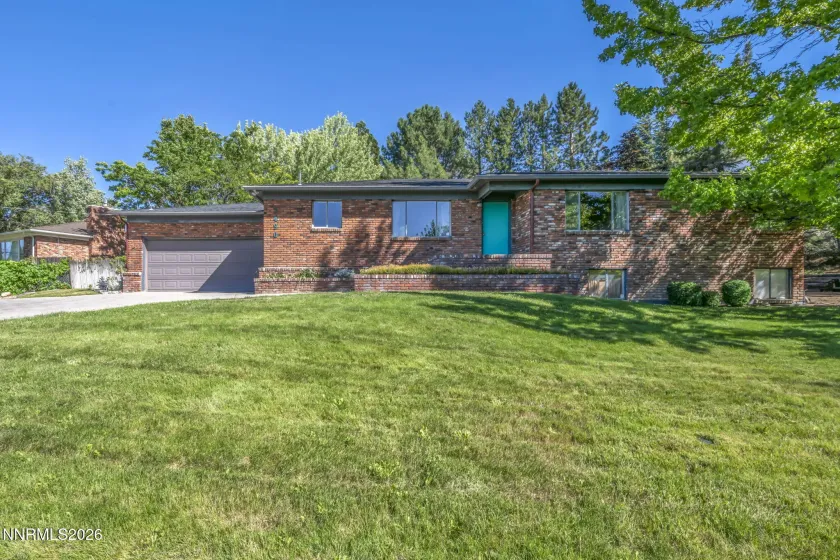 3490 Plumb, Reno, Nevada 89509, 4 Bedrooms Bedrooms, ,3 BathroomsBathrooms,Residential,Residential,Plumb,0,260009493