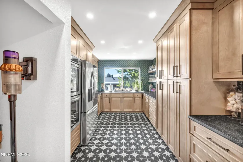 3233 Harvard, Carson City, Nevada 89703, 4 Bedrooms Bedrooms, ,3 BathroomsBathrooms,Residential,Residential,Harvard,0,260009495