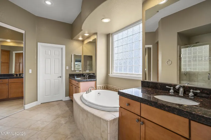 2855 Cedar Ridge, Reno, Nevada 89523, 4 Bedrooms Bedrooms, ,3 BathroomsBathrooms,Residential,Residential,Cedar Ridge,0,260009497