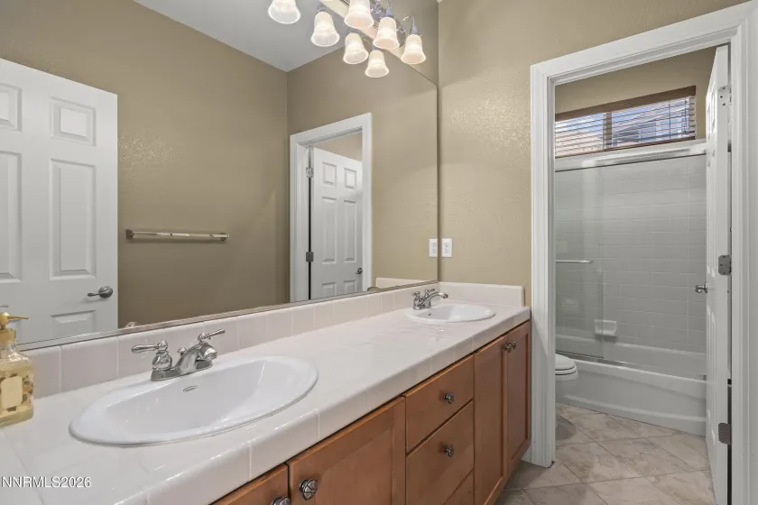 2855 Cedar Ridge, Reno, Nevada 89523, 4 Bedrooms Bedrooms, ,3 BathroomsBathrooms,Residential,Residential,Cedar Ridge,0,260009497
