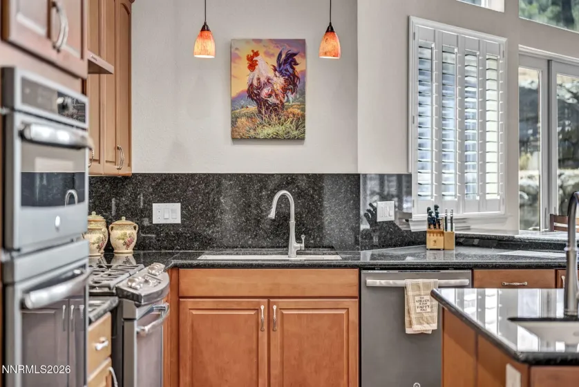 10 Franktown, Washoe Valley, Nevada 89704, 4 Bedrooms Bedrooms, ,4 BathroomsBathrooms,Residential,Residential,Franktown,0,260009499