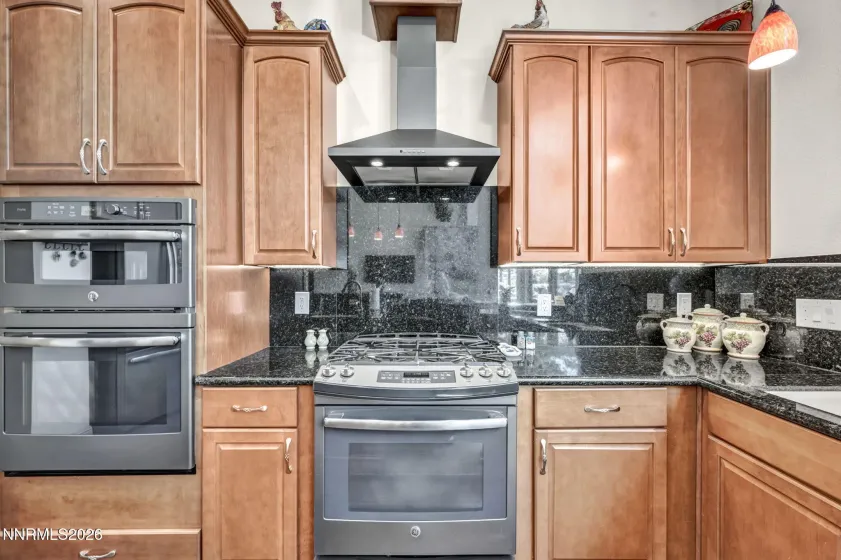10 Franktown, Washoe Valley, Nevada 89704, 4 Bedrooms Bedrooms, ,4 BathroomsBathrooms,Residential,Residential,Franktown,0,260009499