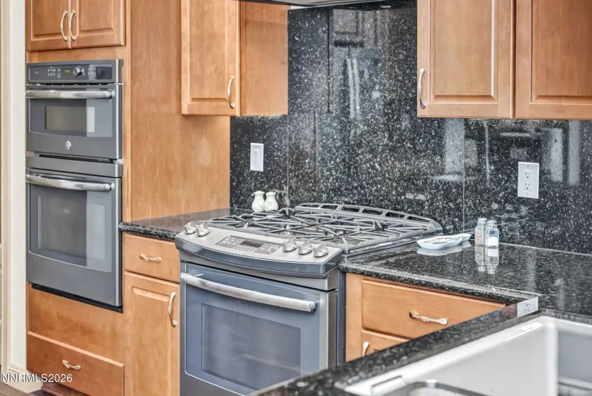 10 Franktown, Washoe Valley, Nevada 89704, 4 Bedrooms Bedrooms, ,4 BathroomsBathrooms,Residential,Residential,Franktown,0,260009499