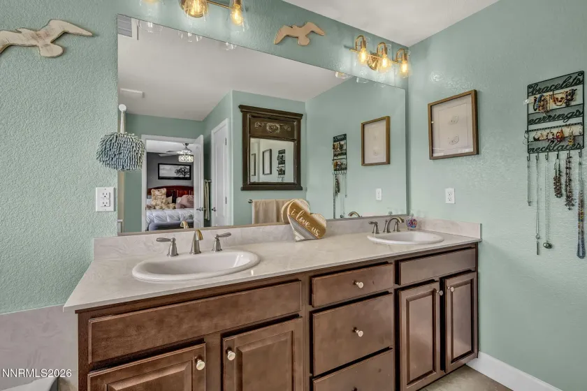746 Mallard Crest, Spanish Springs, Nevada 89441, 4 Bedrooms Bedrooms, ,2 BathroomsBathrooms,Residential,Residential,Mallard Crest,0,260009501