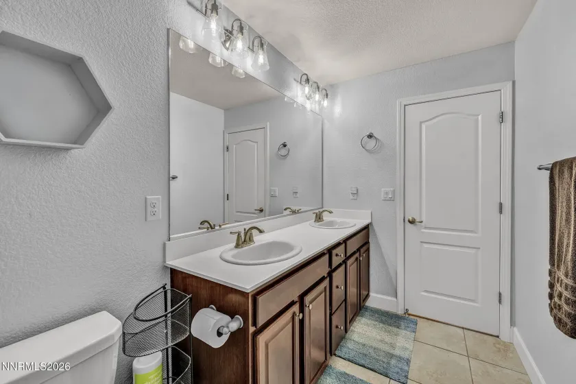 746 Mallard Crest, Spanish Springs, Nevada 89441, 4 Bedrooms Bedrooms, ,2 BathroomsBathrooms,Residential,Residential,Mallard Crest,0,260009501