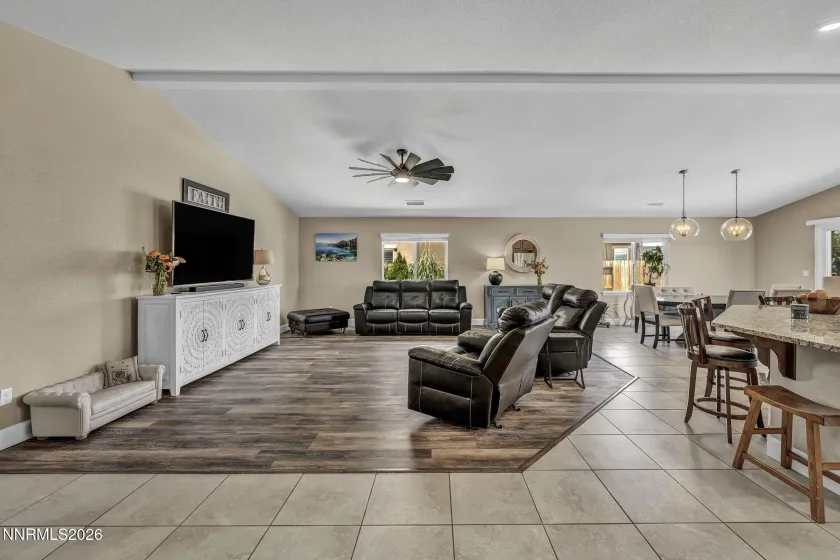 746 Mallard Crest, Spanish Springs, Nevada 89441, 4 Bedrooms Bedrooms, ,2 BathroomsBathrooms,Residential,Residential,Mallard Crest,0,260009501