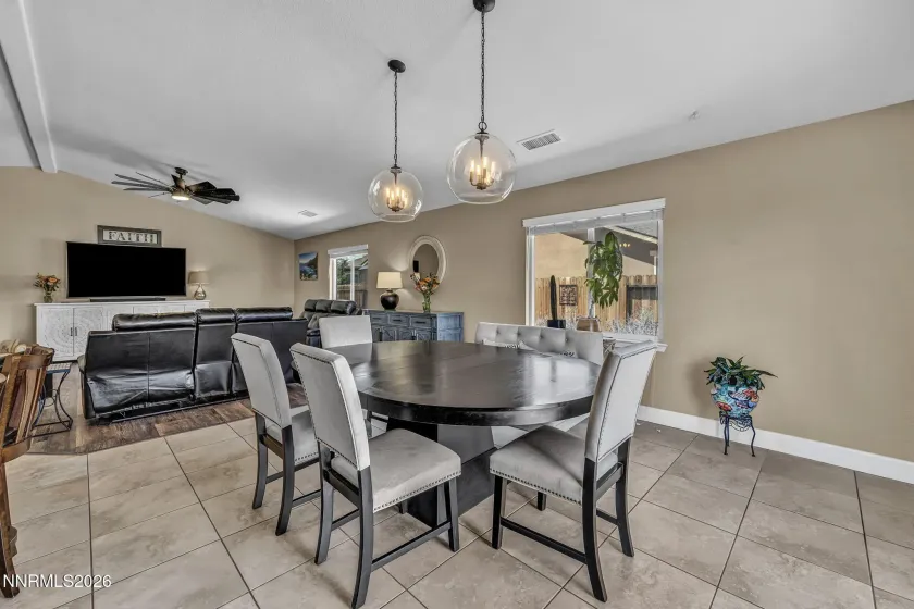 746 Mallard Crest, Spanish Springs, Nevada 89441, 4 Bedrooms Bedrooms, ,2 BathroomsBathrooms,Residential,Residential,Mallard Crest,0,260009501