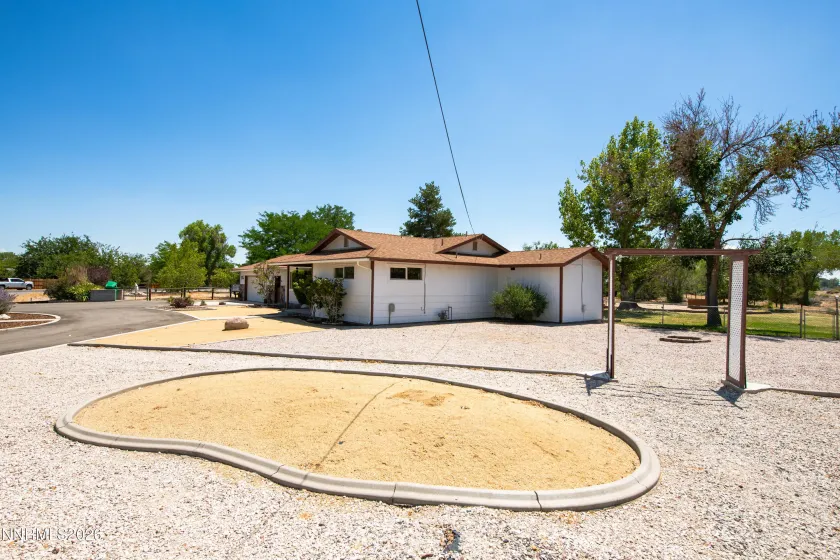 1100 Pine, Fallon, Nevada 89406, 3 Bedrooms Bedrooms, ,3 BathroomsBathrooms,Residential,Residential,Pine,0,260009544