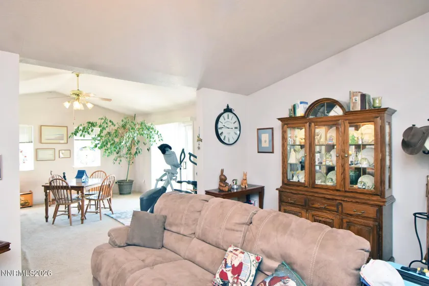 1625 Belmont, Carson City, Nevada 89706, 3 Bedrooms Bedrooms, ,2 BathroomsBathrooms,Residential,Residential,Belmont,0,260009543