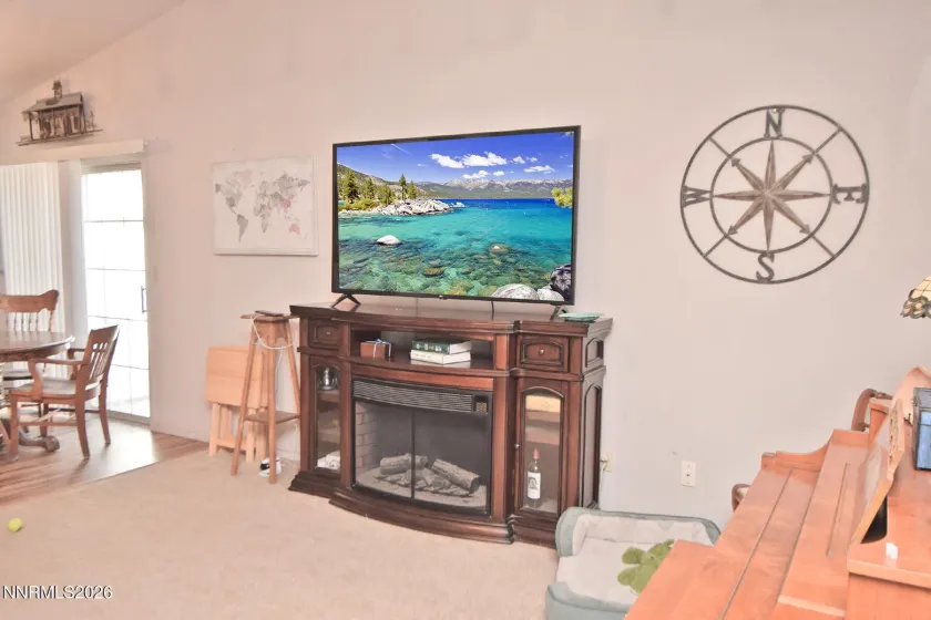 1625 Belmont, Carson City, Nevada 89706, 3 Bedrooms Bedrooms, ,2 BathroomsBathrooms,Residential,Residential,Belmont,0,260009543