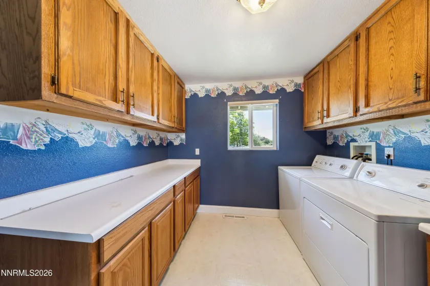 1680 Toni, Minden, Nevada 89423, 4 Bedrooms Bedrooms, ,3 BathroomsBathrooms,Residential,Residential,Toni,0,260009546