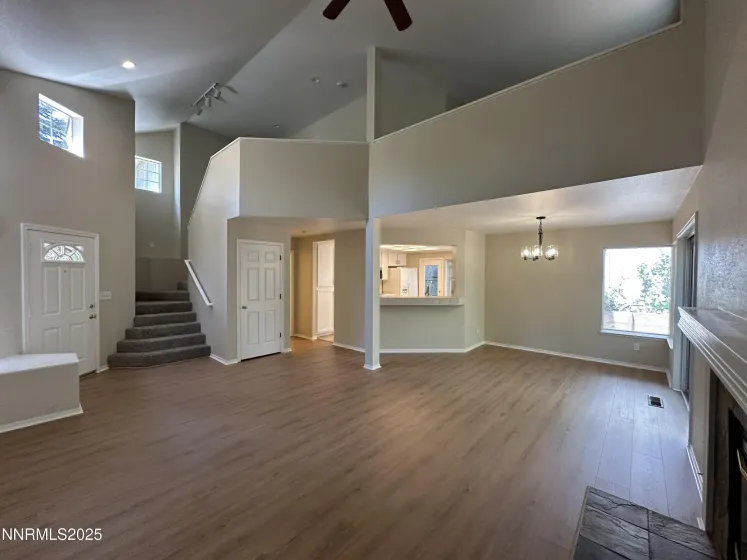 2635 Alpine Creek, Reno, Nevada 89519, 2 Bedrooms Bedrooms, ,3 BathroomsBathrooms,Residential Lease,Manufactured,Alpine Creek,0,260009549