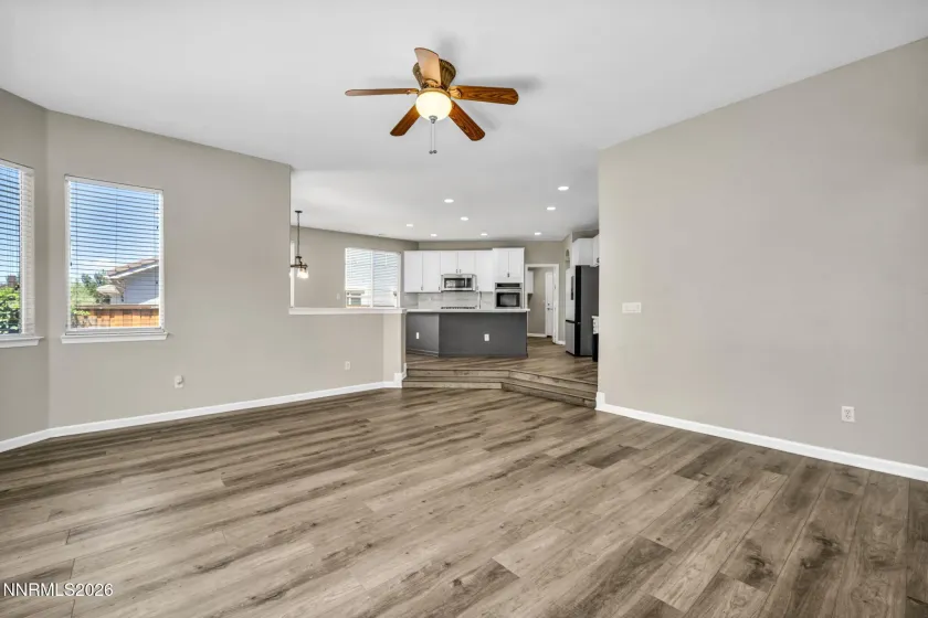 5835 Ingleston, Sparks, Nevada 89436, 5 Bedrooms Bedrooms, ,3 BathroomsBathrooms,Residential,Residential,Ingleston,0,260009552