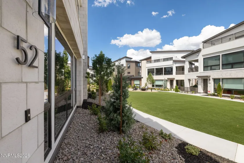 52 Campolina, Reno, Nevada 89511, 2 Bedrooms Bedrooms, ,3 BathroomsBathrooms,Residential,Residential,Campolina,0,260009553