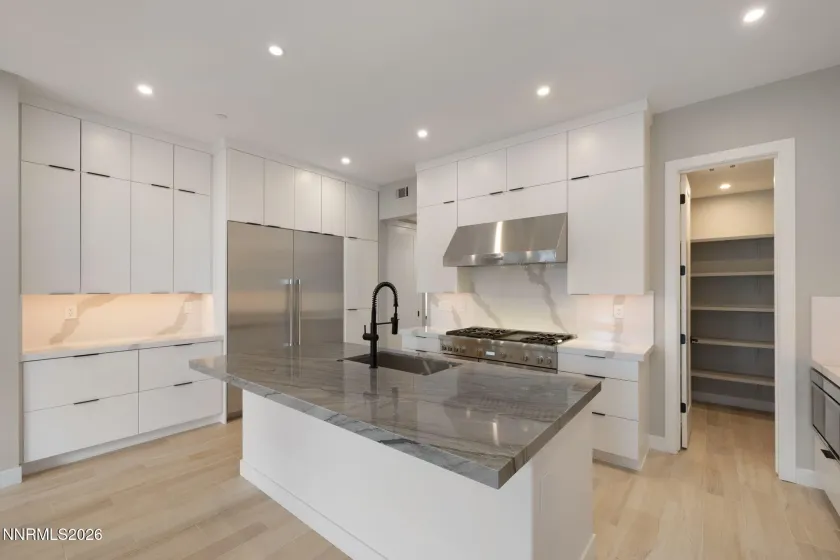 52 Campolina, Reno, Nevada 89511, 2 Bedrooms Bedrooms, ,3 BathroomsBathrooms,Residential,Residential,Campolina,0,260009553