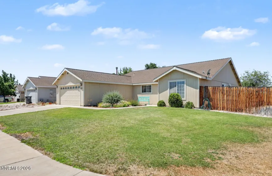 1182 Eagle Rock, Fallon, Nevada 89406, 4 Bedrooms Bedrooms, ,2 BathroomsBathrooms,Residential,Residential,Eagle Rock,0,260009556