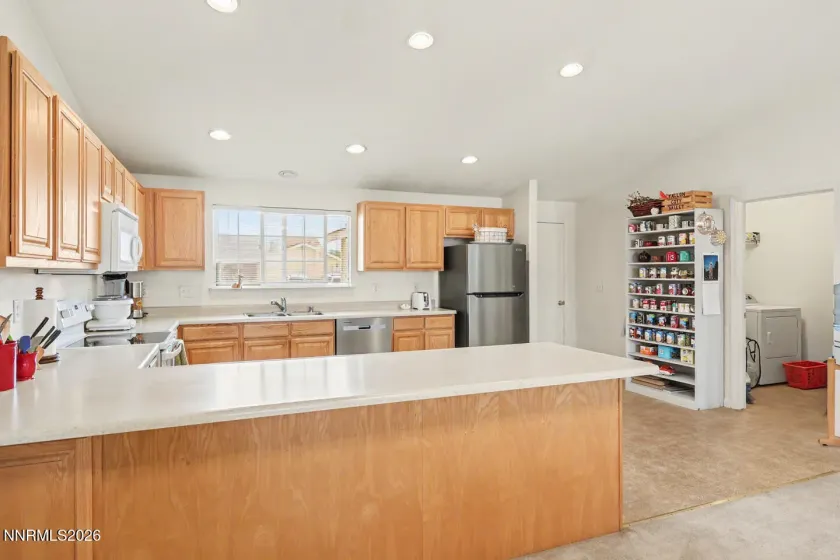 1182 Eagle Rock, Fallon, Nevada 89406, 4 Bedrooms Bedrooms, ,2 BathroomsBathrooms,Residential,Residential,Eagle Rock,0,260009556
