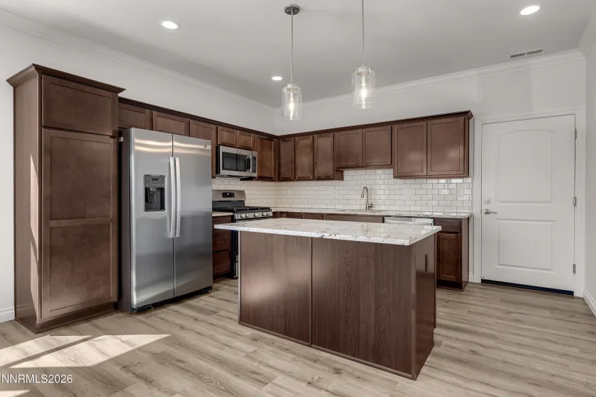 18653 Village Center, Reno, Nevada 89508, 3 Bedrooms Bedrooms, ,3 BathroomsBathrooms,Residential,Residential,Village Center,0,260009557