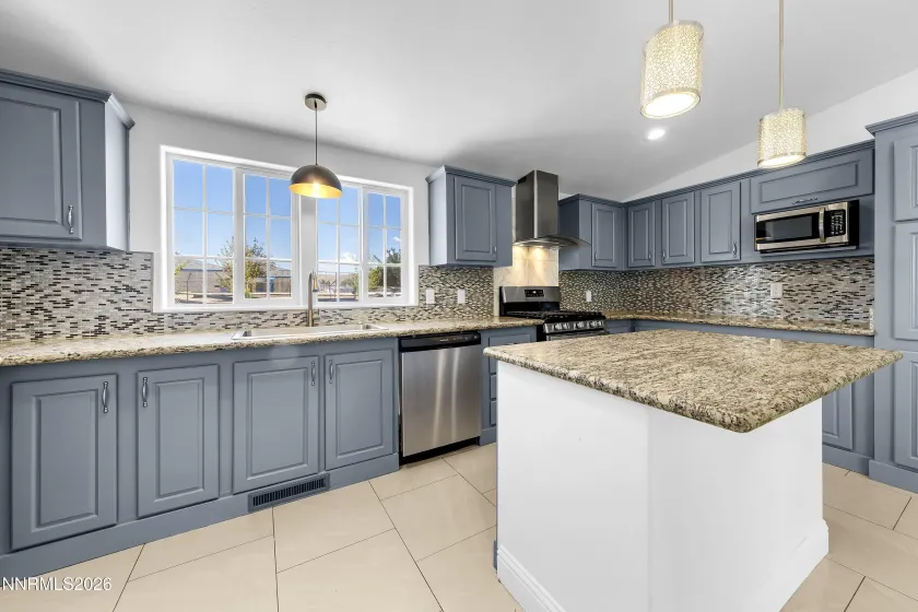 592 Morgan, Sun Valley, Nevada 89433, 4 Bedrooms Bedrooms, ,2 BathroomsBathrooms,Residential,Residential,Morgan,0,260009504