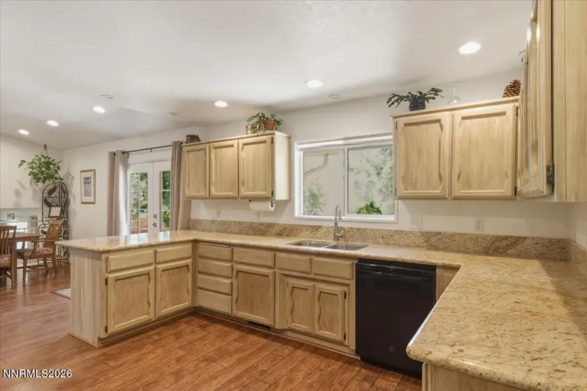 1518 Glenwood, Gardnerville, Nevada 89460, 5 Bedrooms Bedrooms, ,3 BathroomsBathrooms,Residential,Residential,Glenwood,0,260009505