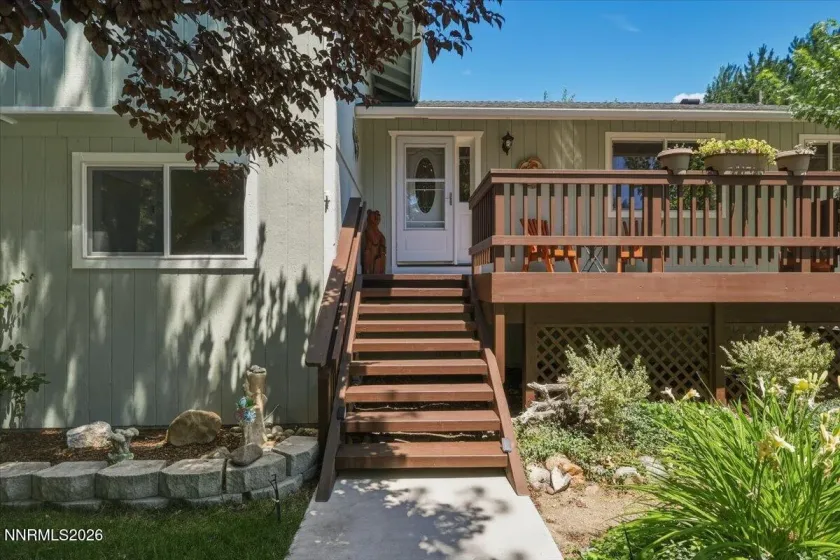 1518 Glenwood, Gardnerville, Nevada 89460, 5 Bedrooms Bedrooms, ,3 BathroomsBathrooms,Residential,Residential,Glenwood,0,260009505
