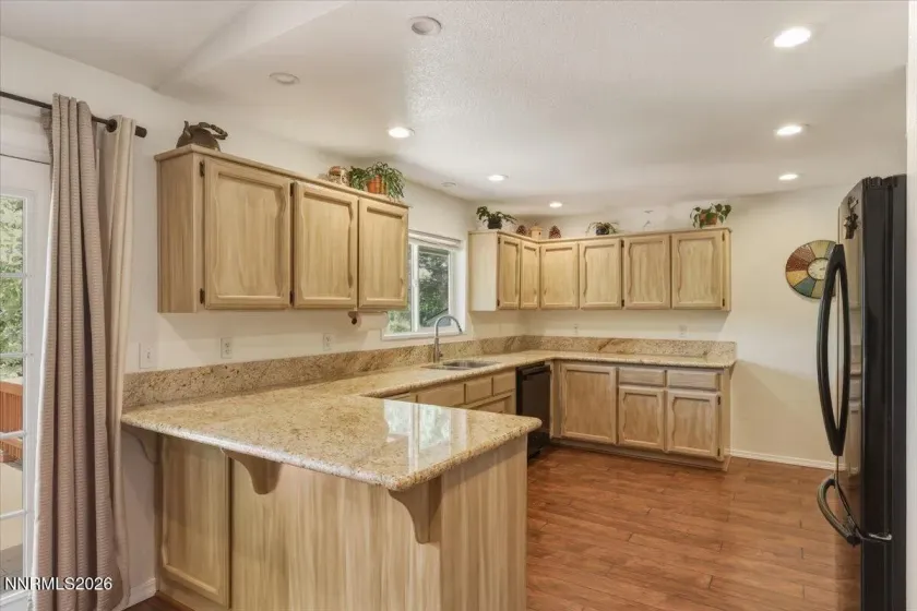 1518 Glenwood, Gardnerville, Nevada 89460, 5 Bedrooms Bedrooms, ,3 BathroomsBathrooms,Residential,Residential,Glenwood,0,260009505