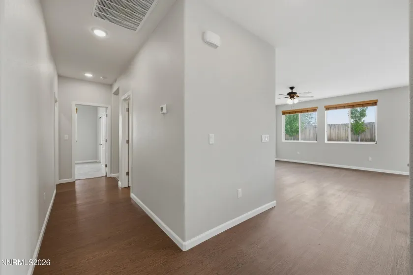 905 Estuary, Reno, Nevada 89506, 3 Bedrooms Bedrooms, ,2 BathroomsBathrooms,Residential,Residential,Estuary,0,260009506