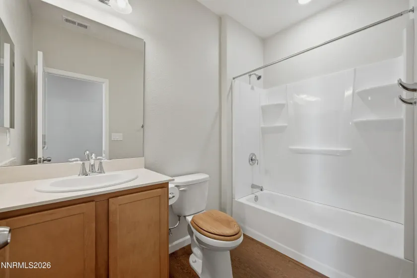 905 Estuary, Reno, Nevada 89506, 3 Bedrooms Bedrooms, ,2 BathroomsBathrooms,Residential,Residential,Estuary,0,260009506
