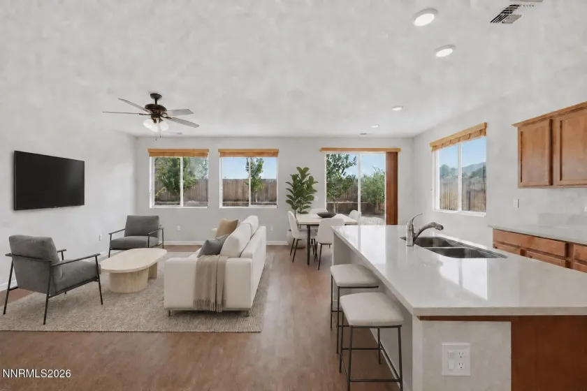 905 Estuary, Reno, Nevada 89506, 3 Bedrooms Bedrooms, ,2 BathroomsBathrooms,Residential,Residential,Estuary,0,260009506