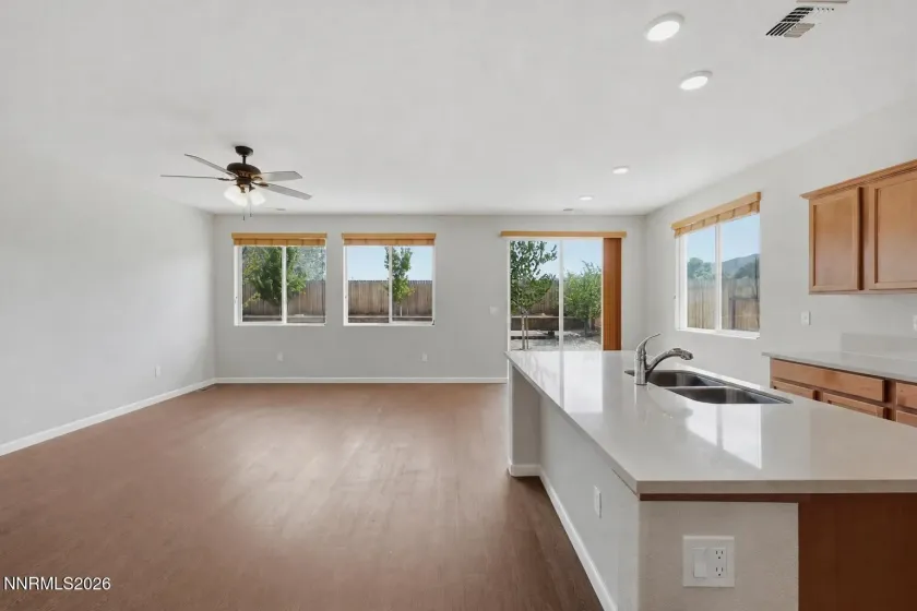 905 Estuary, Reno, Nevada 89506, 3 Bedrooms Bedrooms, ,2 BathroomsBathrooms,Residential,Residential,Estuary,0,260009506