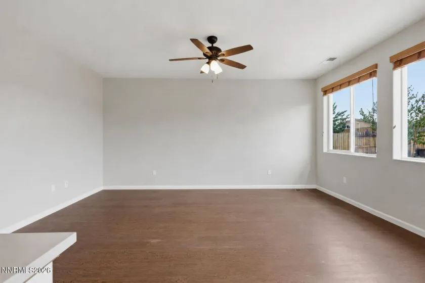 905 Estuary, Reno, Nevada 89506, 3 Bedrooms Bedrooms, ,2 BathroomsBathrooms,Residential,Residential,Estuary,0,260009506