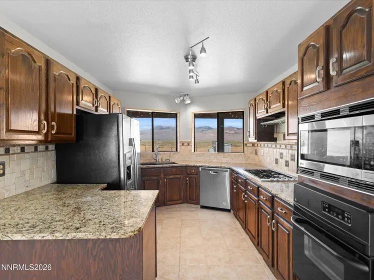 5200 Range Land, Reno, Nevada 89510, 4 Bedrooms Bedrooms, ,3 BathroomsBathrooms,Residential,Residential,Range Land,0,260009507