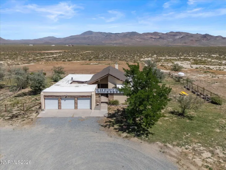 5200 Range Land, Reno, Nevada 89510, 4 Bedrooms Bedrooms, ,3 BathroomsBathrooms,Residential,Residential,Range Land,0,260009507
