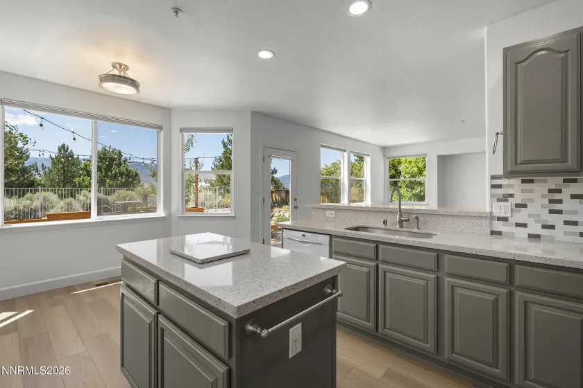 2627 Antonio, Reno, Nevada 89523, 4 Bedrooms Bedrooms, ,3 BathroomsBathrooms,Residential,Residential,Antonio,0,260009511