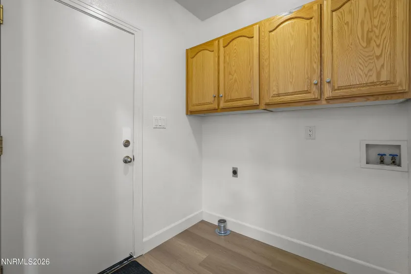 2627 Antonio, Reno, Nevada 89523, 4 Bedrooms Bedrooms, ,3 BathroomsBathrooms,Residential,Residential,Antonio,0,260009511