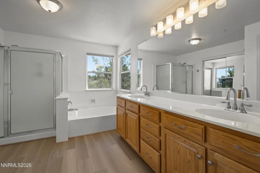 2627 Antonio, Reno, Nevada 89523, 4 Bedrooms Bedrooms, ,3 BathroomsBathrooms,Residential,Residential,Antonio,0,260009511
