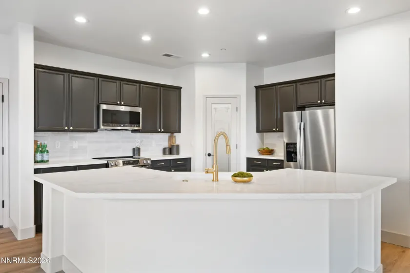 580 Sand Crane, Sparks, Nevada 89436, 4 Bedrooms Bedrooms, ,3 BathroomsBathrooms,Residential,Residential,Sand Crane,0,260009510