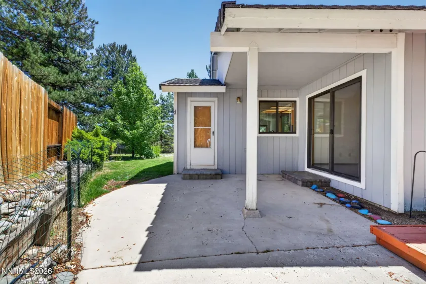 2601 Chaparral, Reno, Nevada 89509, 3 Bedrooms Bedrooms, ,2 BathroomsBathrooms,Residential,Residential,Chaparral,0,260009515