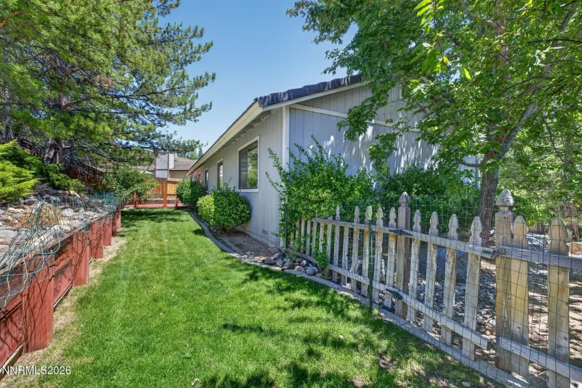 2601 Chaparral, Reno, Nevada 89509, 3 Bedrooms Bedrooms, ,2 BathroomsBathrooms,Residential,Residential,Chaparral,0,260009515
