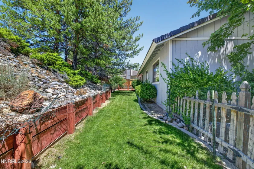 2601 Chaparral, Reno, Nevada 89509, 3 Bedrooms Bedrooms, ,2 BathroomsBathrooms,Residential,Residential,Chaparral,0,260009515