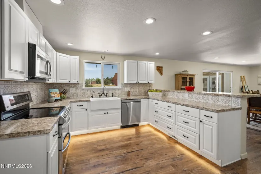 2775 Ramona, Reno, Nevada 89521, 3 Bedrooms Bedrooms, ,2 BathroomsBathrooms,Residential,Residential,Ramona,0,260009517
