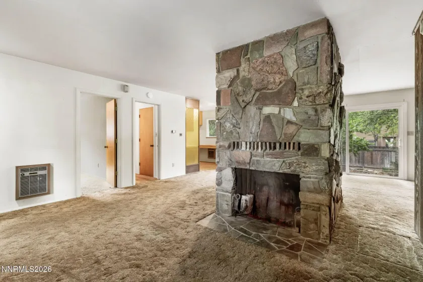 1312 Washington, Carson City, Nevada 89703, 3 Bedrooms Bedrooms, ,2 BathroomsBathrooms,Residential,Residential,Washington,0,260009520