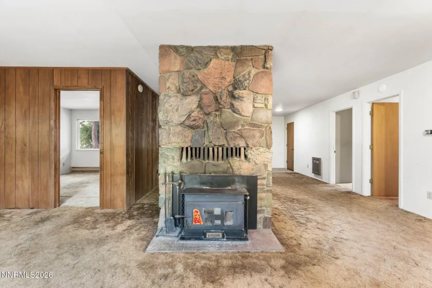 1312 Washington, Carson City, Nevada 89703, 3 Bedrooms Bedrooms, ,2 BathroomsBathrooms,Residential,Residential,Washington,0,260009520
