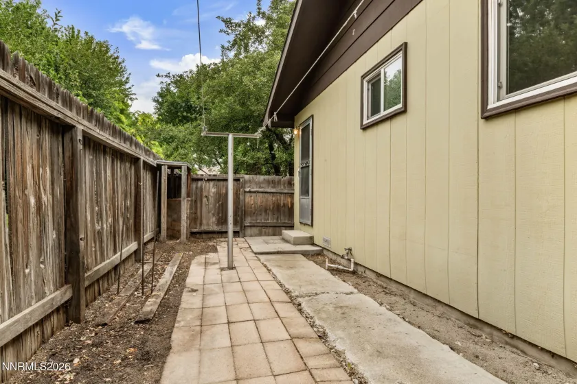 1312 Washington, Carson City, Nevada 89703, 3 Bedrooms Bedrooms, ,2 BathroomsBathrooms,Residential,Residential,Washington,0,260009520