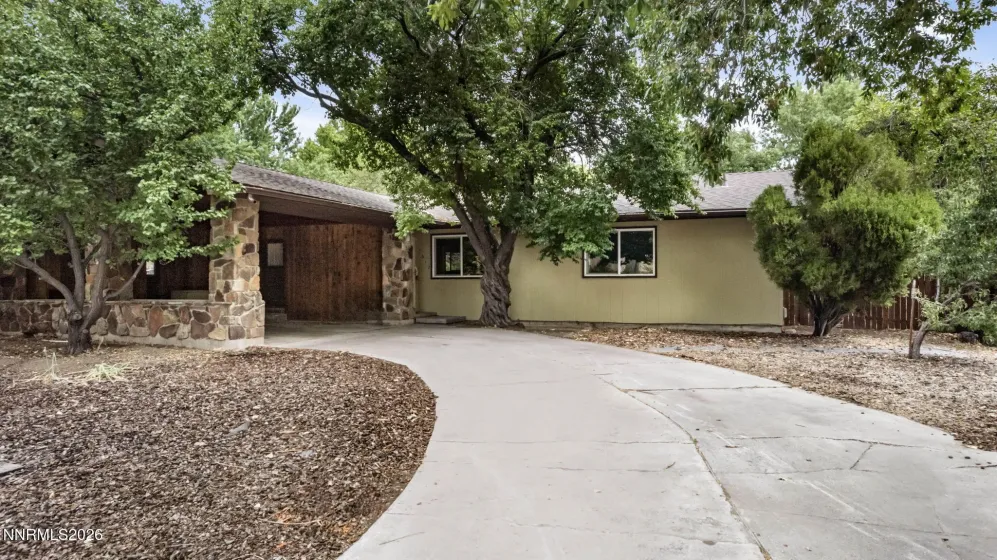 1312 Washington, Carson City, Nevada 89703, 3 Bedrooms Bedrooms, ,2 BathroomsBathrooms,Residential,Residential,Washington,0,260009520