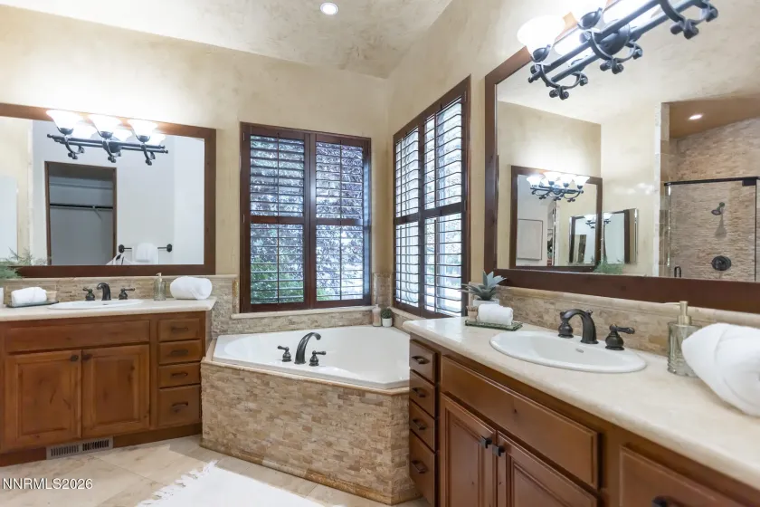 3990 San Donato, Reno, Nevada 89519, 3 Bedrooms Bedrooms, ,3 BathroomsBathrooms,Residential,Residential,San Donato,0,260009521