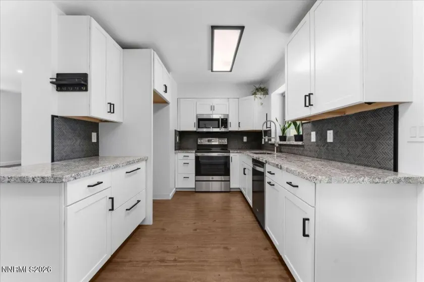 85 Rosetta Stone, Sparks, Nevada 89441, 3 Bedrooms Bedrooms, ,2 BathroomsBathrooms,Residential,Residential,Rosetta Stone,0,260009523