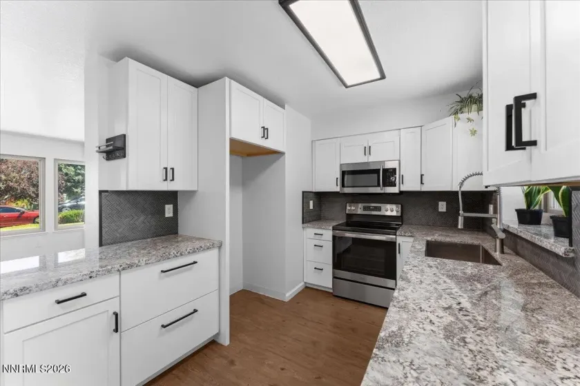 85 Rosetta Stone, Sparks, Nevada 89441, 3 Bedrooms Bedrooms, ,2 BathroomsBathrooms,Residential,Residential,Rosetta Stone,0,260009523